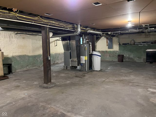 1800 Park Street, Terre Haute, IN 47803