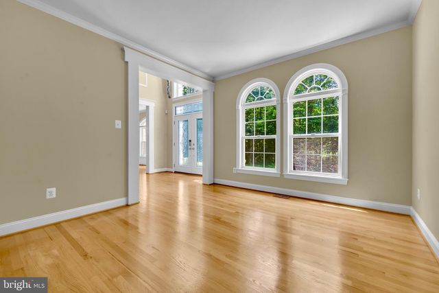 5257 FERRY BRANCH LN, Lothian, MD 20711