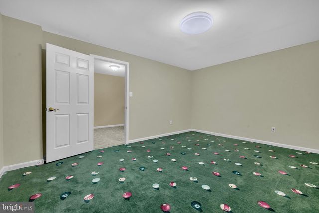 5257 FERRY BRANCH LN, Lothian, MD 20711