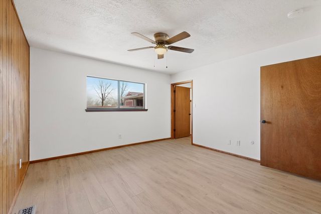 804 N 5th Street, Belen, NM 87002