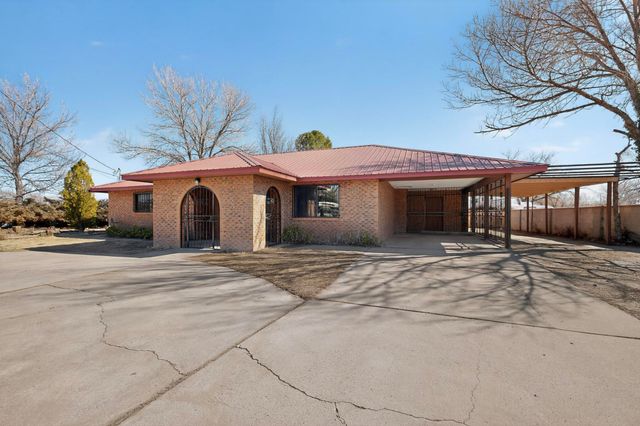 804 N 5th Street, Belen, NM 87002