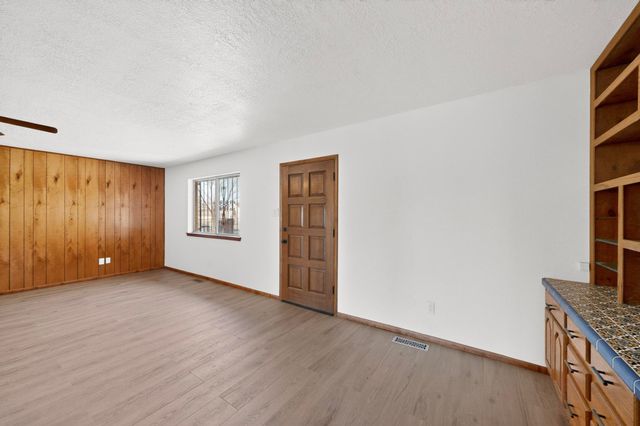 804 N 5th Street, Belen, NM 87002