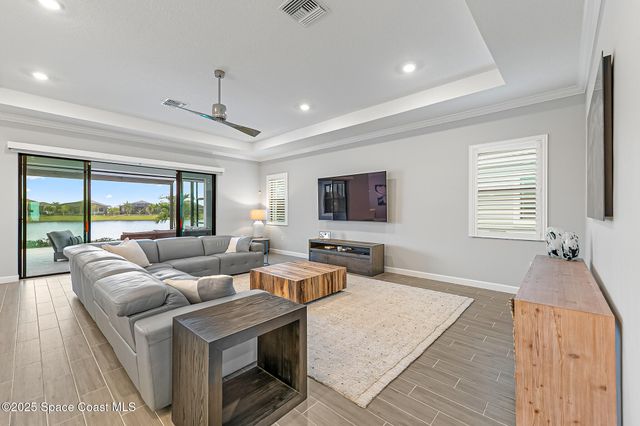 1393 Great Belt Circle, Melbourne, FL 32940