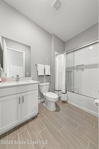 1393 Great Belt Circle, Melbourne, FL 32940