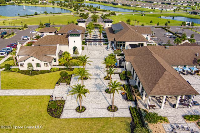 1393 Great Belt Circle, Melbourne, FL 32940