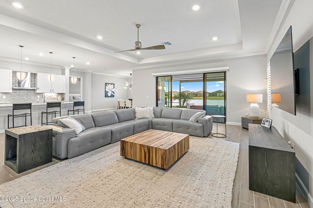 1393 Great Belt Circle, Melbourne, FL 32940