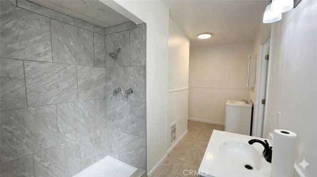 38738 36th Street East, Palmdale, CA 93550