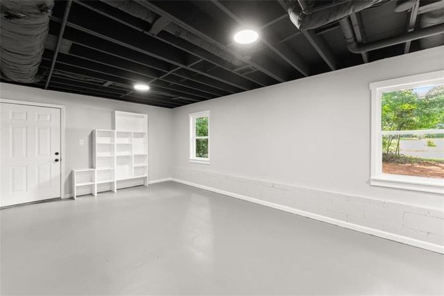 381 Plantation Boulevard, Lawrenceville, GA 30046