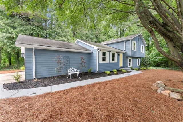 381 Plantation Boulevard, Lawrenceville, GA 30046