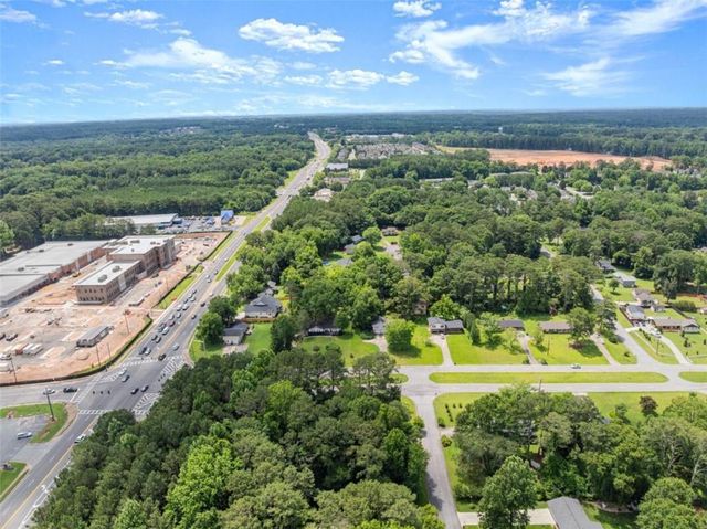 381 Plantation Boulevard, Lawrenceville, GA 30046