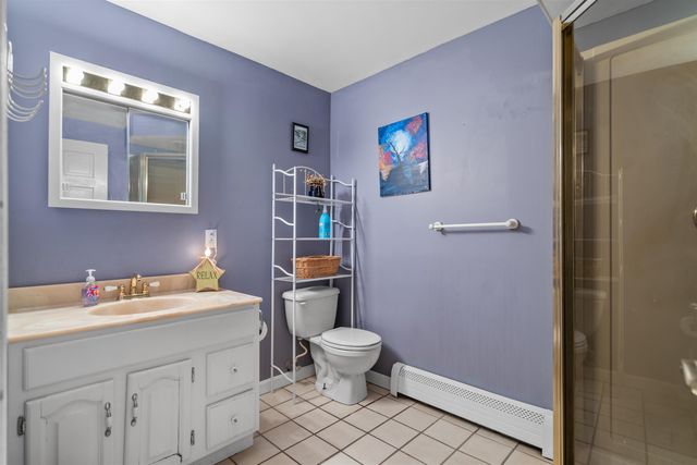 29 Golden Gate Drive, Hooksett, NH 03106