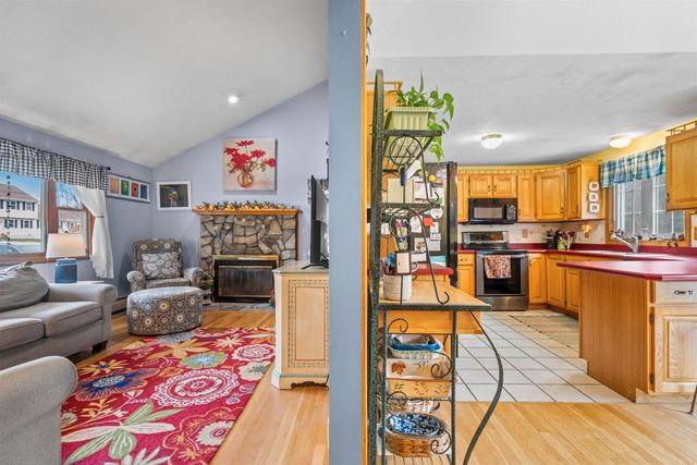 29 Golden Gate Drive, Hooksett, NH 03106