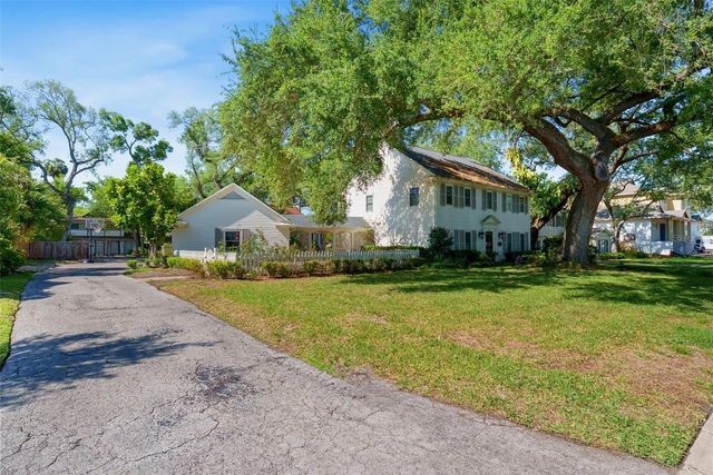 4412 W BROOKWOOD DRIVE, Tampa, FL 33629