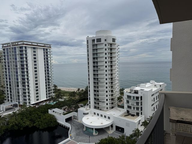 4200 N OCEAN Drive 2-1705, Singer Island, FL 33404
