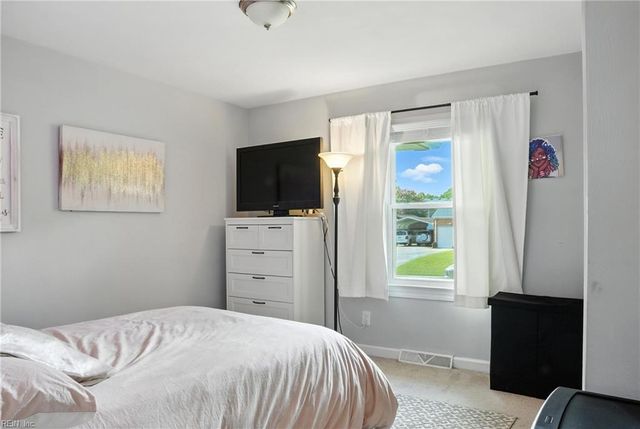 445 Rutgers AVE, Chesapeake, VA 23324