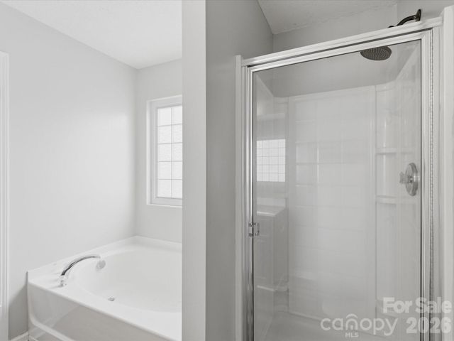 221 Glencroft Drive, Wingate, NC 28174