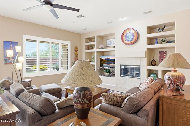 41630 N EMERALD LAKE Drive, Anthem, AZ 85086