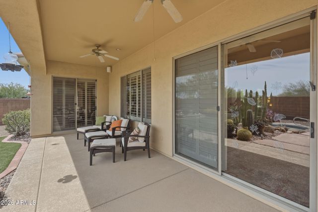 41630 N EMERALD LAKE Drive, Anthem, AZ 85086