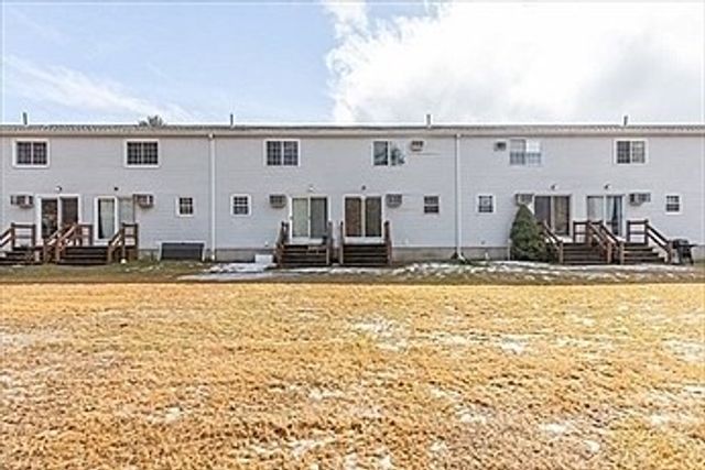 18 Westford Rd 21, Ayer, MA 01432