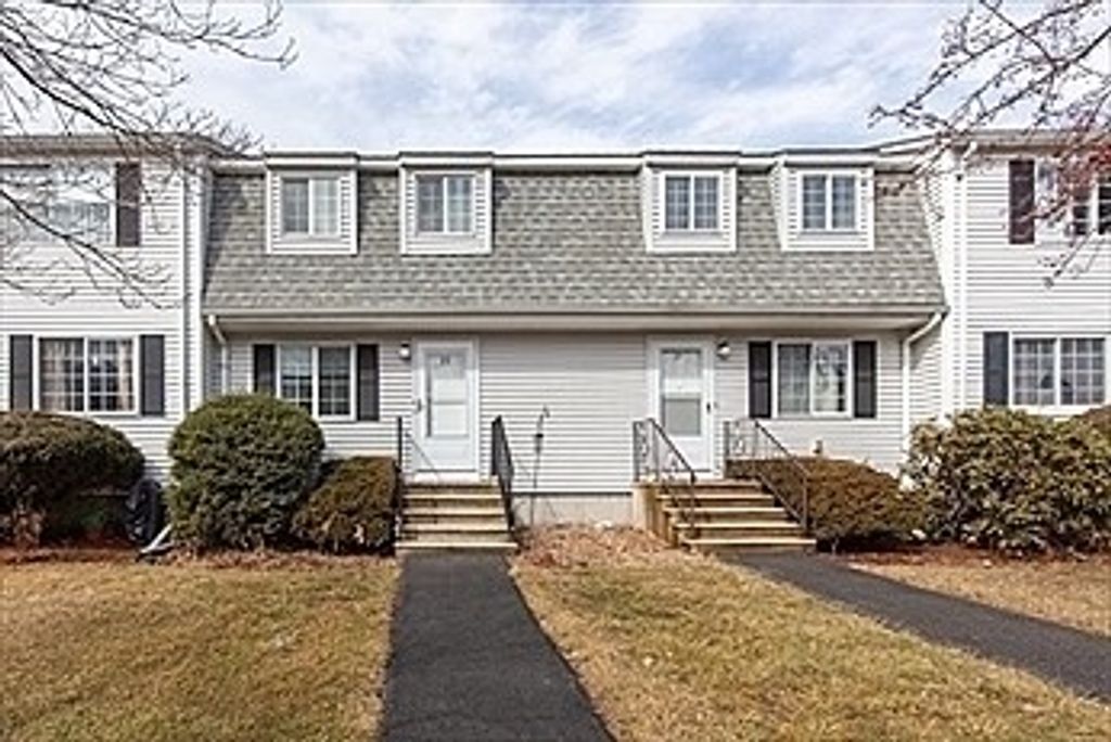 18 Westford Rd 21, Ayer, MA 01432