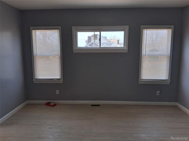 3808 Taylor Street, Detroit, MI 48206