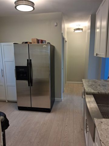 3808 Taylor Street, Detroit, MI 48206