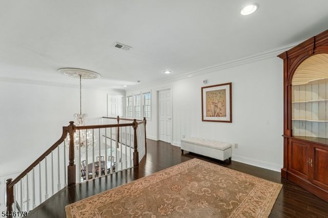 1 Roehm Ct, West Orange Twp., NJ 07052