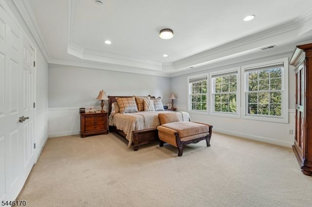 1 Roehm Ct, West Orange Twp., NJ 07052