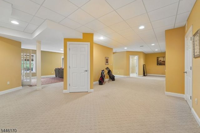 1 Roehm Ct, West Orange Twp., NJ 07052