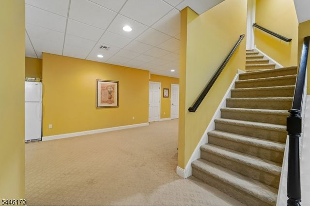 1 Roehm Ct, West Orange Twp., NJ 07052