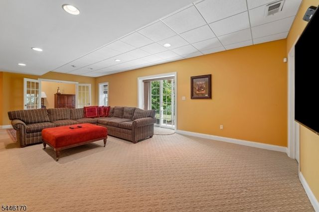 1 Roehm Ct, West Orange Twp., NJ 07052