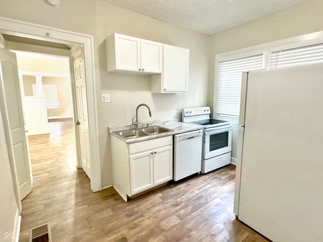 822 N Lasalle Street, Indianapolis, IN 46201