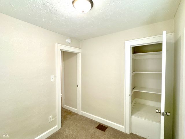 822 N Lasalle Street, Indianapolis, IN 46201