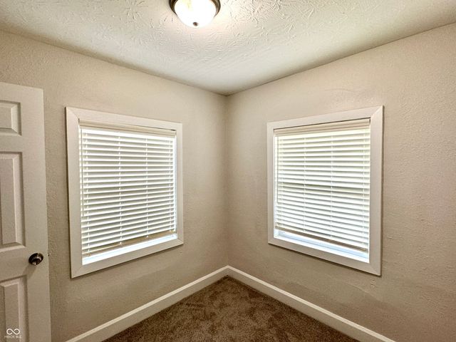 822 N Lasalle Street, Indianapolis, IN 46201