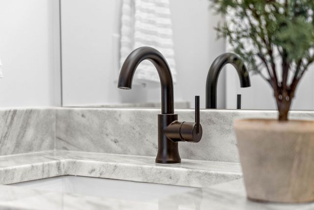 684 Anderson Ln, Madison, TN 37115