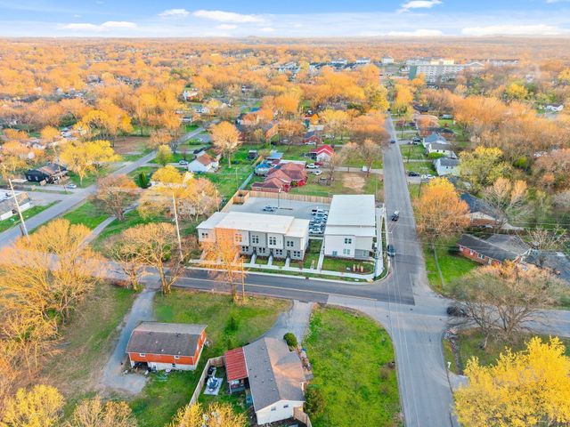 684 Anderson Ln, Madison, TN 37115