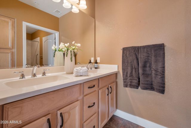 7027 N SCOTTSDALE Road 125, Paradise Valley, AZ 85253
