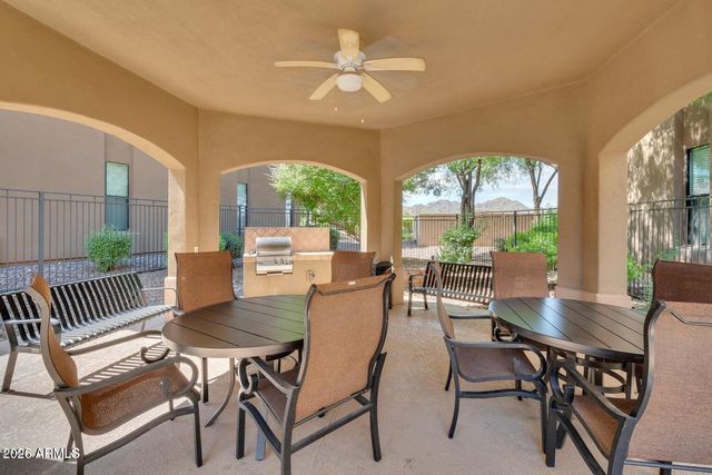 7027 N SCOTTSDALE Road 125, Paradise Valley, AZ 85253