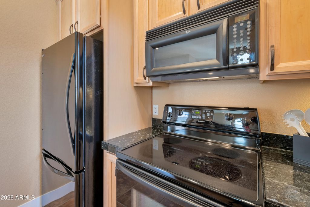 7027 N SCOTTSDALE Road 125, Paradise Valley, AZ 85253 — photo 5