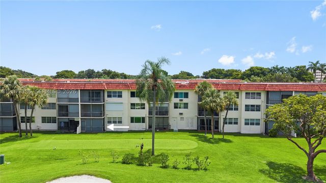 811 S Hollybrook Dr 105, Pembroke Pines, FL 33025