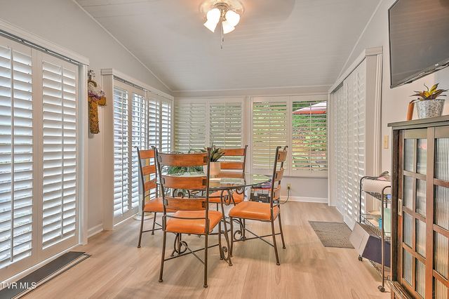 1020 Cox Trail Place, Kingsport, TN 37660