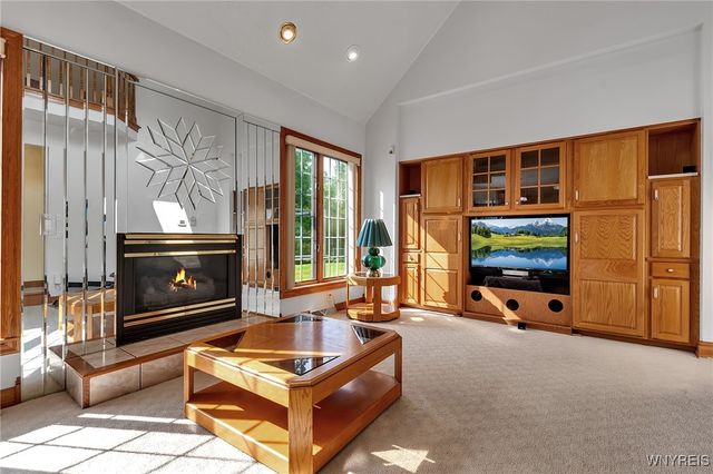 27 Edgewood Drive, Batavia, NY 14020