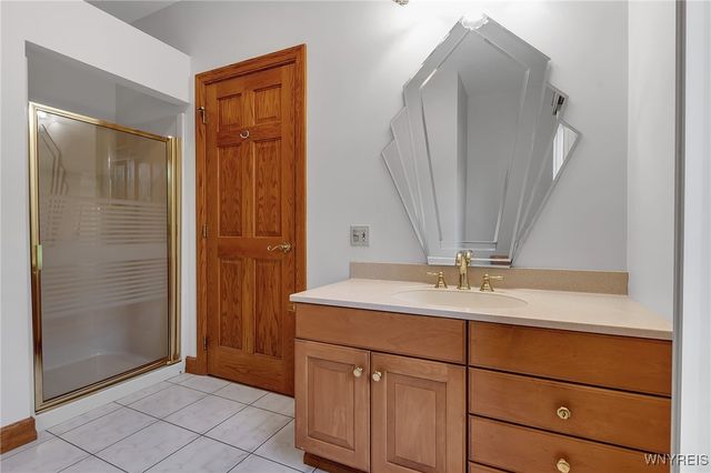 27 Edgewood Drive, Batavia, NY 14020