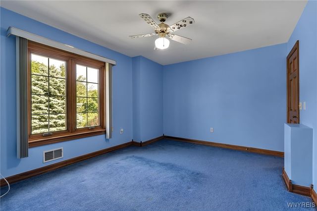 27 Edgewood Drive, Batavia, NY 14020