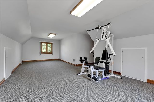 27 Edgewood Drive, Batavia, NY 14020