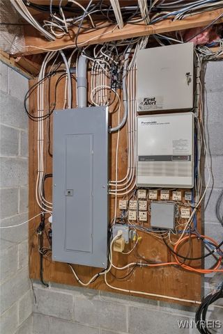 27 Edgewood Drive, Batavia, NY 14020