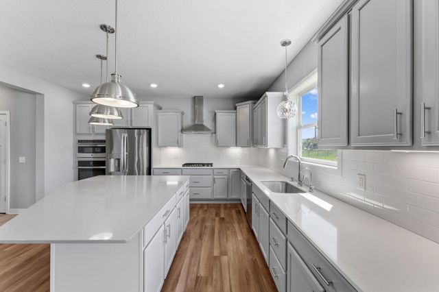 18466 Greenstone Way, Lakeville, MN 55044