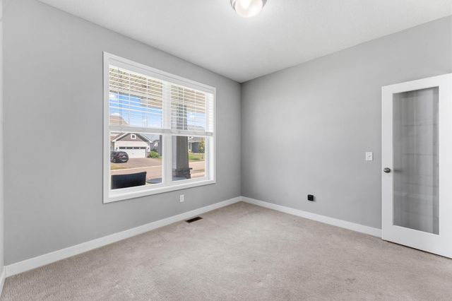 18466 Greenstone Way, Lakeville, MN 55044