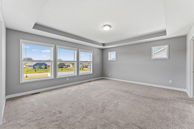18466 Greenstone Way, Lakeville, MN 55044