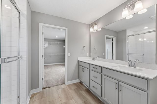 18466 Greenstone Way, Lakeville, MN 55044